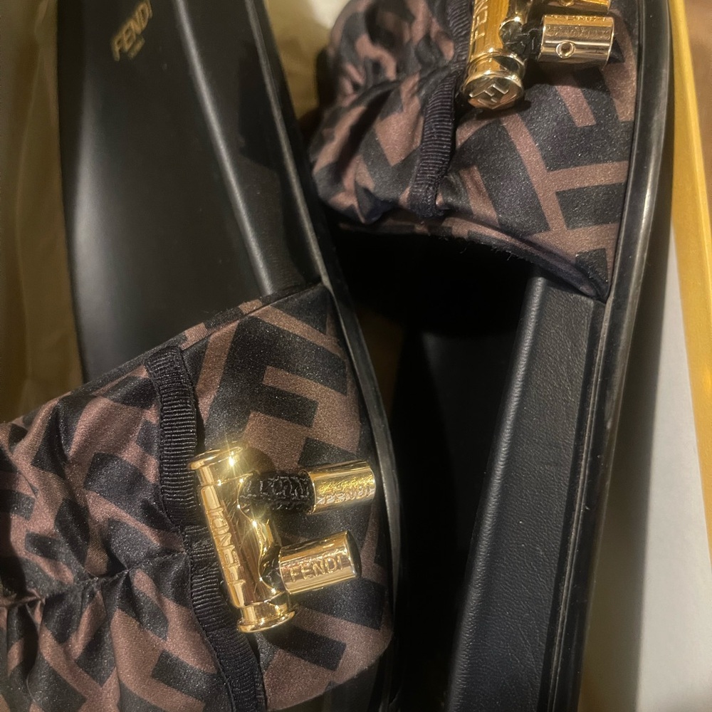 Fendi Black Silk Sandals